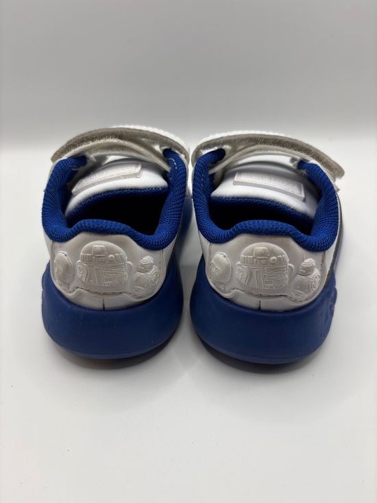 adidas Star Wars Collab R2 D2 White and Blue Kids Velcro Sneakers - Picture 4 of 8